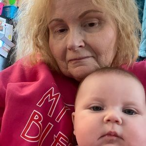 Meet your Posher, Lynne raye